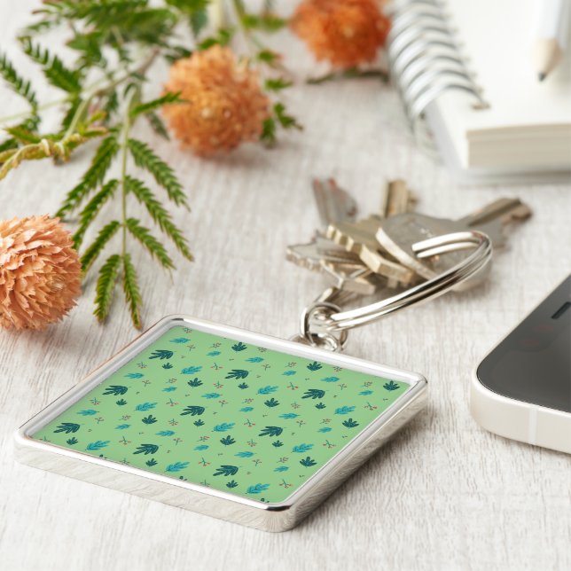 Evergreen Tree Leaves & Red Holly Berries Key Ring (Side)