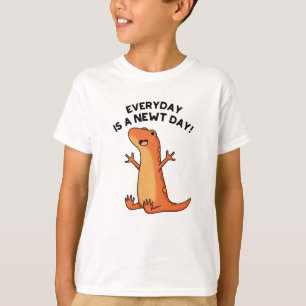 Everyday's A Newt Day Funny Funny Salamander Pun T-Shirt