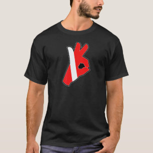 Everything is Ok dive signal dive flag  Scuba Divi T-Shirt