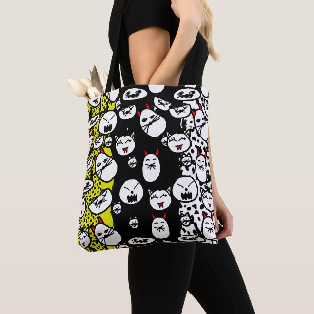 Evil Vampire Cat Tote Bag (Close Up)