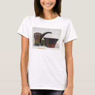 Ewer and basin (copper) T-Shirt