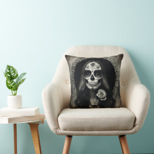 EXISTENTIAL LITE Vintage Femme Skull Portrait 2 Cushion
