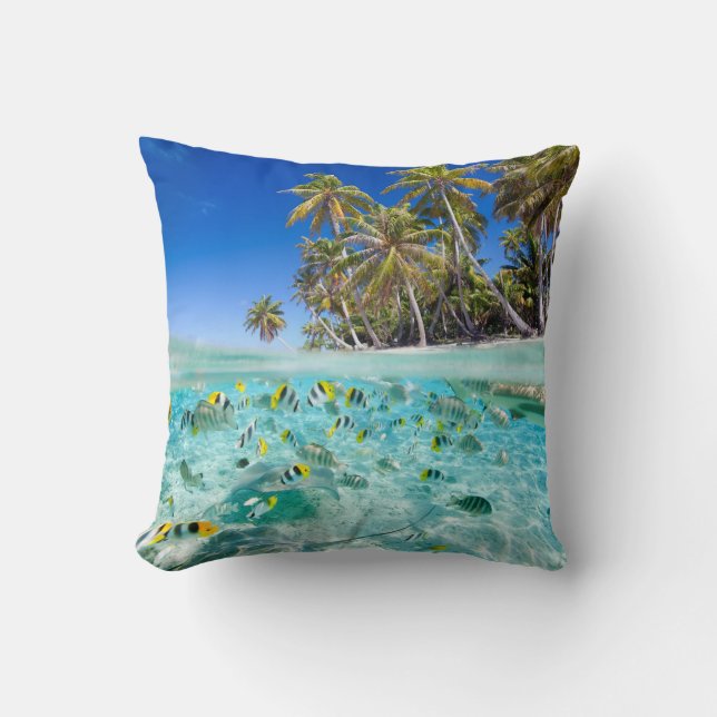 Exotic vacations cushion (Front)