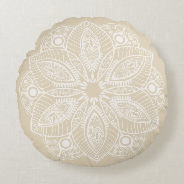 Exotic White Mandala on Beige Background Round Cushion (Front)