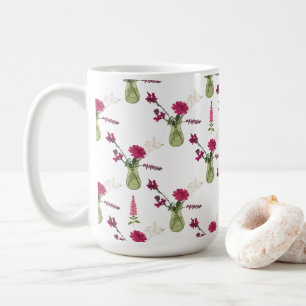 Exotisches Blumenarrangement im Glas Coffee Mug