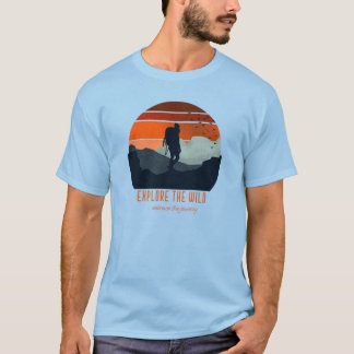Explore the world embrace the journey  T-Shirt
