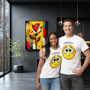 Expressionless Face   Tuesday Mood Minimal Design T-Shirt