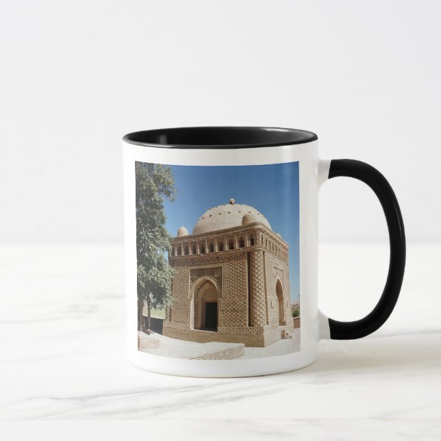 Exterior view, c.907 AD Mug (Right)