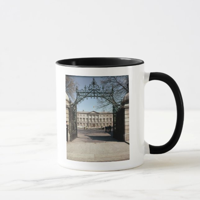 Exterior view from the gate, built 1745-47 mug (Right)