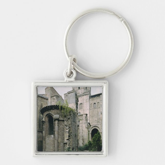 Exterior view of the apsidiole of the Abbey Key Ring (Front)