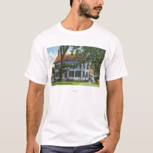 Exterior View of the Harriet Beecher Stowe House T-Shirt