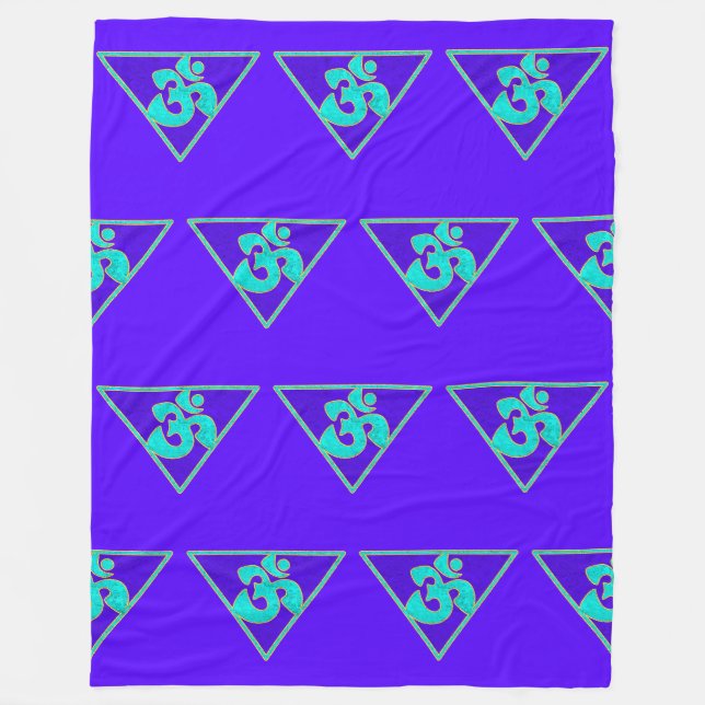 Extraordinary Spiritual Symbol Pattern 8 Fleece Blanket (Front)
