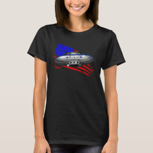 Extraterrestrial Space Craft American Flag Men Wom T-Shirt