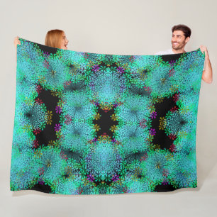 Eye catcher! Fractal flowers in cool colors - Fleece Blanket