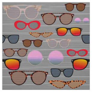 Eye Catcher on Gray Waves Fabric