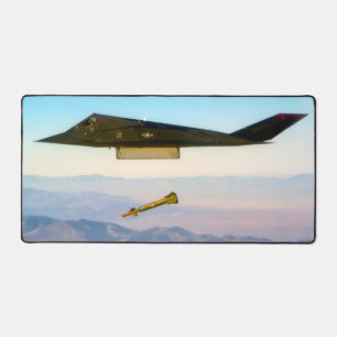 F-117 NIGHTHAWK DESK MAT