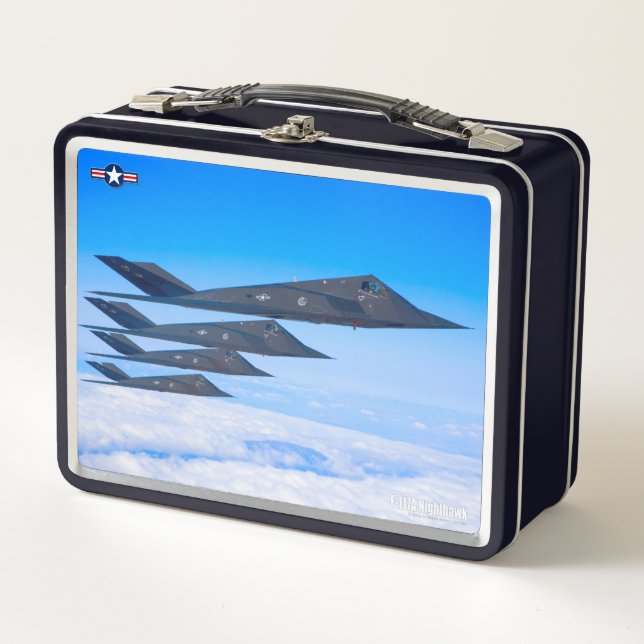 F-117A NIGHTHAWK METAL LUNCH BOX (Front)
