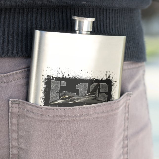 F-16 Fighting Falcon Hip Flask (In Situ)