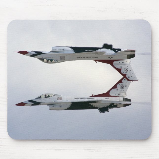 F-16 Thunderbirds Manoeuvre - Inverted Mouse Pad (Front)