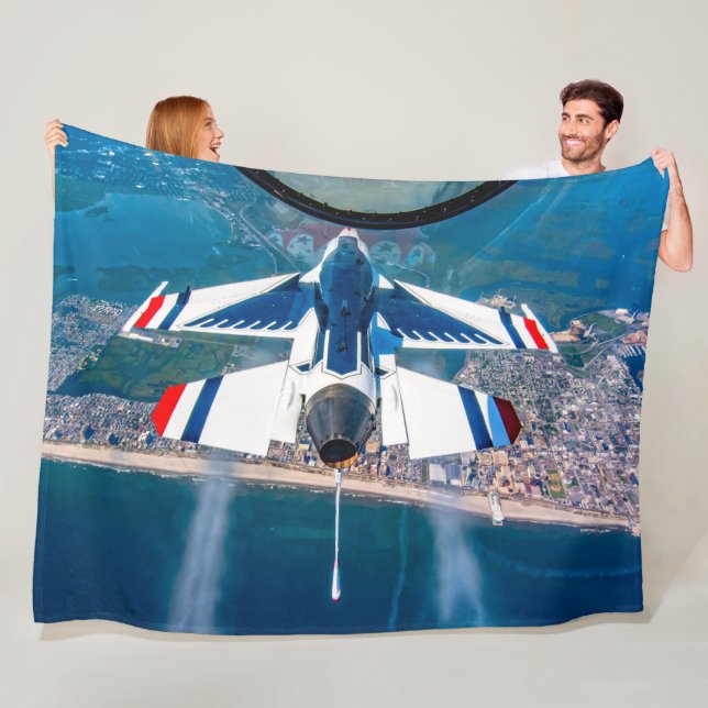 F-16C FIGHTING FALCON FLEECE BLANKET (In Situ)