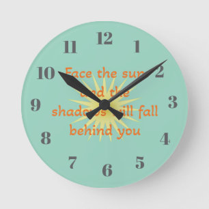 Face the sun round clock
