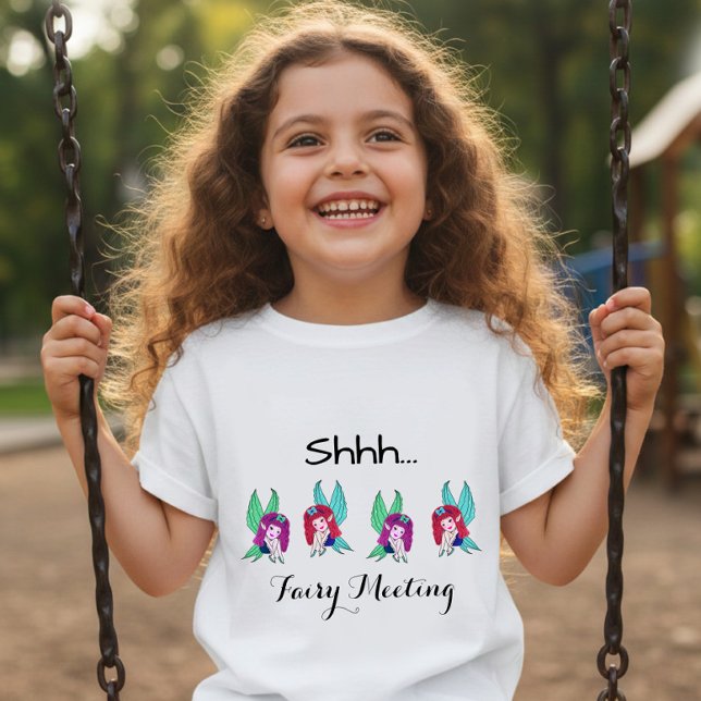 Fairy meeting baby T-Shirt (Creator Uploaded)