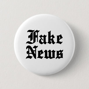 Fake News 6 Cm Round Badge