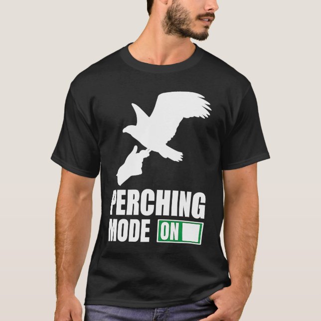 Falconer Falcon Hunter Falconer Tracker Duck Hunte T-Shirt (Front)