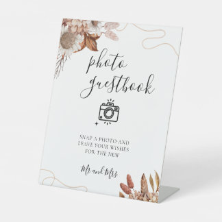 Fall in love | Boho Wedding Photo Guestbook Pedestal Sign