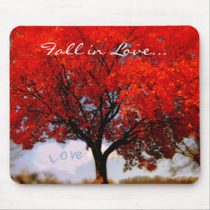 Fall in Love... Mouse Pad