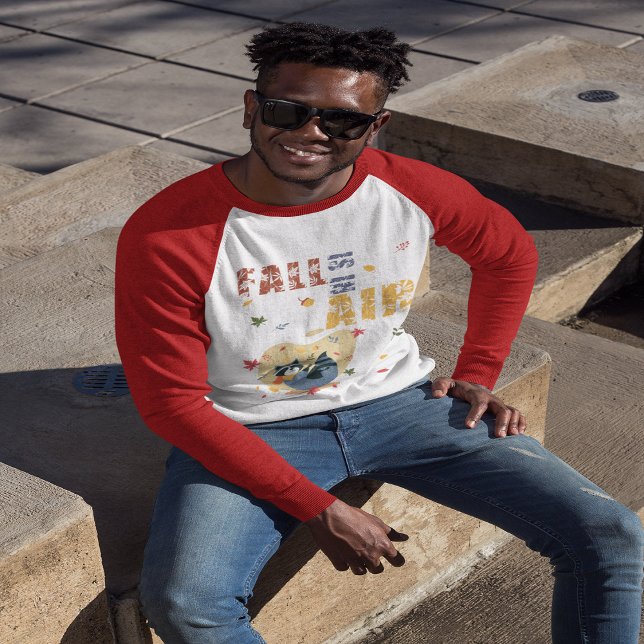 Fall Is in the Air Racoon Autumn T-Shirt (Fall Is in the Air Raccoon Autumn T-Shirt)