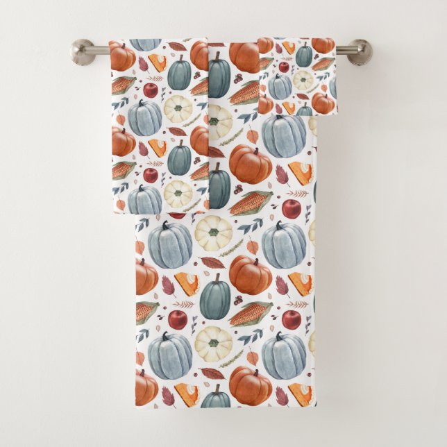 Fall Pumpkins & Autumn Leaves Pattern Bath Towel Set (Insitu)