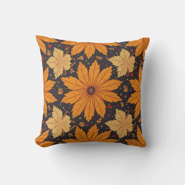 fallen leaf cushion (Front)