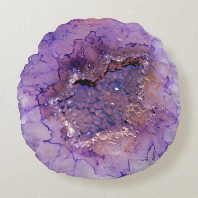 Falln Amethyst Geode Round Cushion (Front)