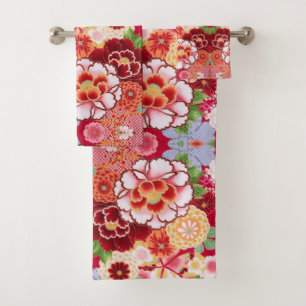 Falln Red Floral Burst Bath Towel Set
