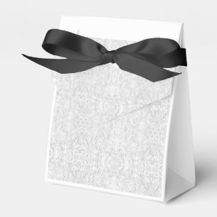 Falln White Lace Favour Box