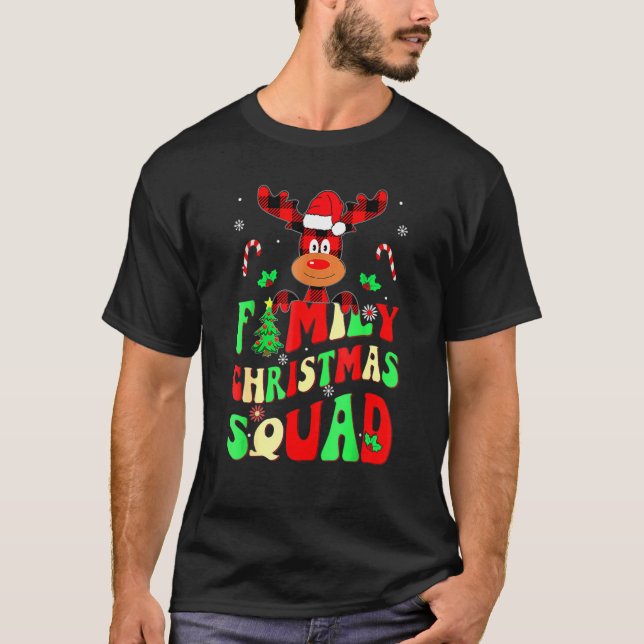 Family Christmas Squad Reindeer 2022 Groovy Team P T-Shirt (Front)