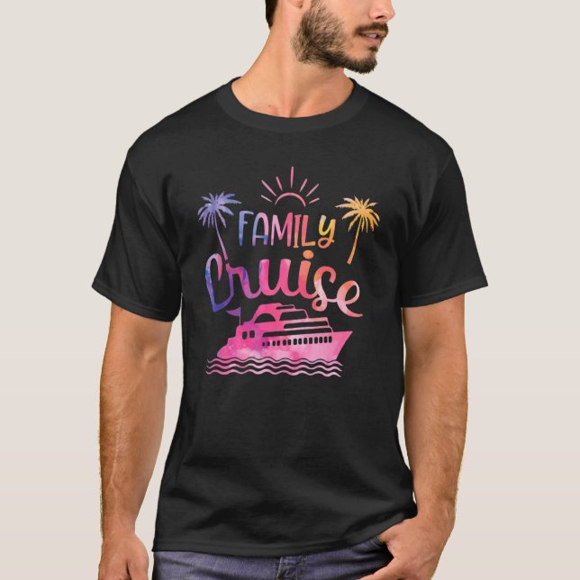 Family Cruise 2022 Cruise Boat Trip Family Matchin T-Shirt (Front)