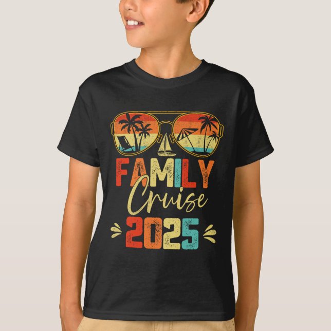 Family Cruise 2025 Beach Matching Summer Vacation  T-Shirt (Front)