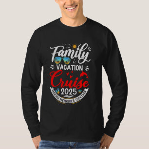 Family Cruise 2025 Retro Sailing Cruising Vacation T-Shirt