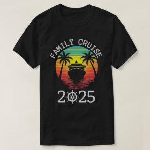 Family Cruise 2025 Vacation Trip Cruising Family M T-Shirt