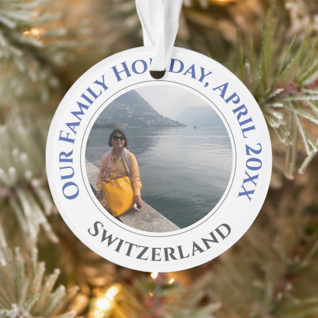 Family Holiday Memories Souvenir Ornament (Tree)