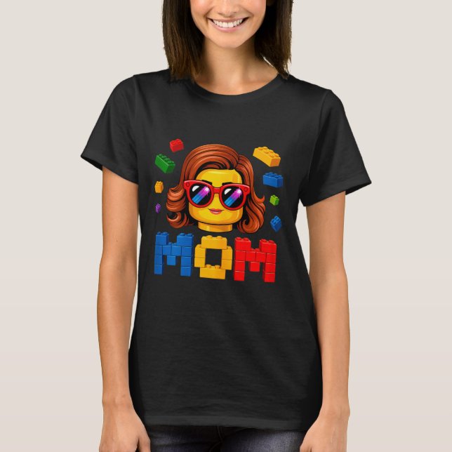 Family mum master builder building bricks blocks T-Shirt (Front)