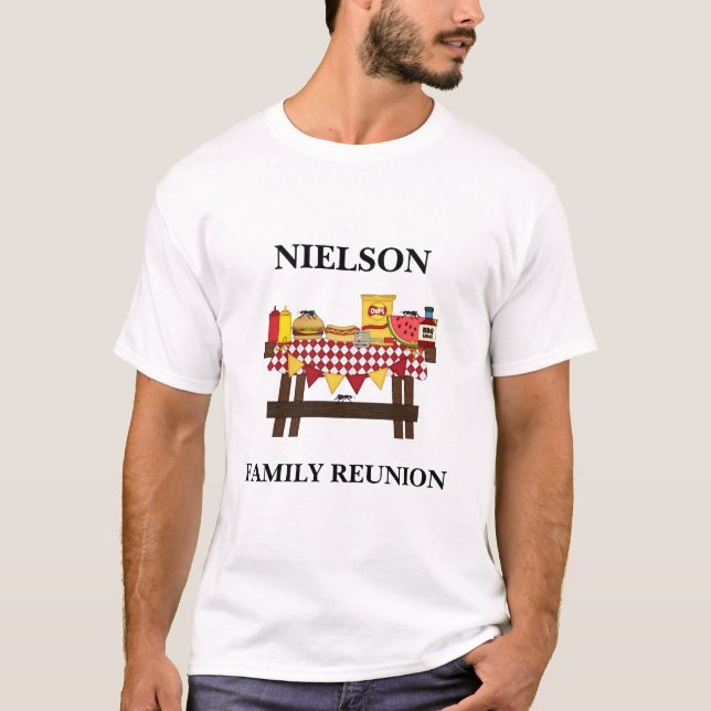 Family reunion t-Shirt with Family Picnic (Front)