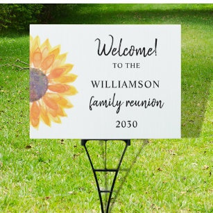 Family Reunion Welcome Garden Sign