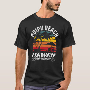 Family Vacation 2022 Poipu Beach Hawaii  Vintage R T-Shirt