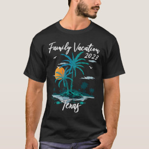 Family Vacation 2023 Retro Sunset Texas Beach T-Shirt