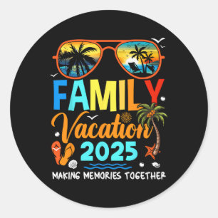 Family Vacation 2025 Making Memories Family Matchi Classic Round Sticker
