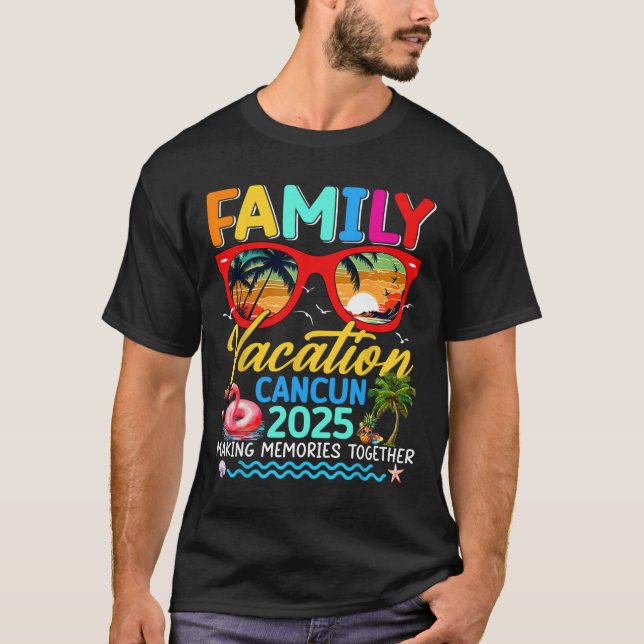 Family Vacation Cancun 2025 Summer Matching Group  T-Shirt (Front)