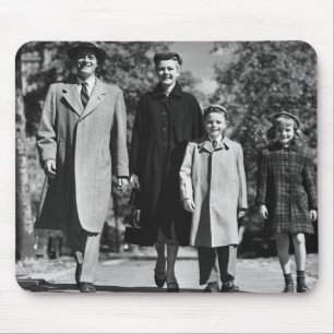 Family Walking Mouse Pad